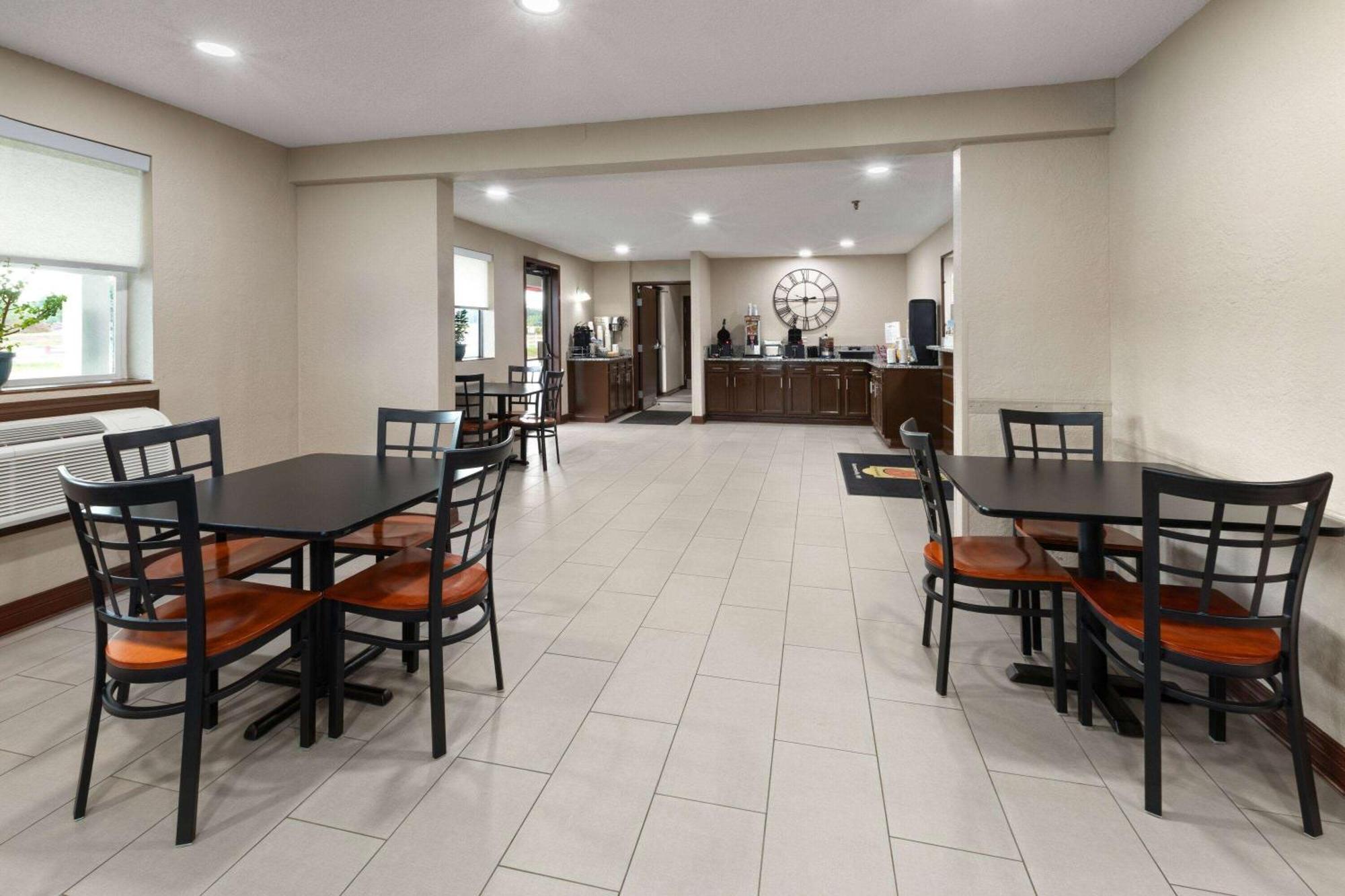 Super 8 By Wyndham Summersville - New River National Park Exterior photo